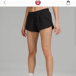 lululemon black hotty hot shorts